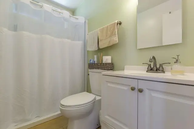 Listing Image for 333 Alalani St 27 of 50