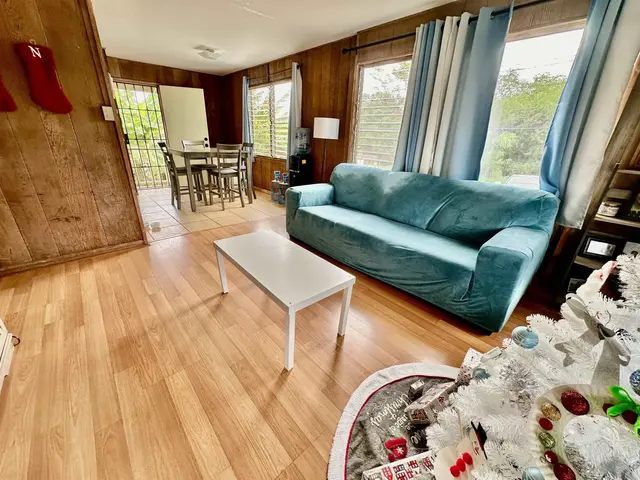 Listing Image for 10 Aahi St 5 of 19
