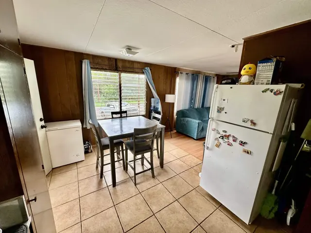 Listing Image for 10 Aahi St 8 of 19