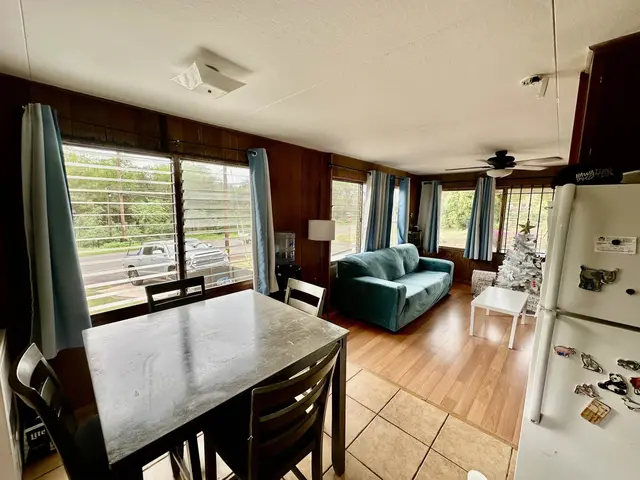 Listing Image for 10 Aahi St 9 of 19