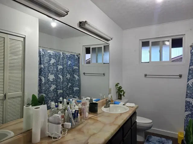 Listing Image for 765 Wailupe Dr 11 of 14