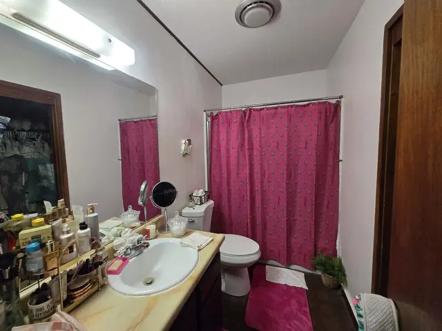 Listing Image for 765 Wailupe Dr 12 of 14