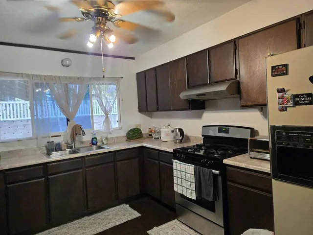 Listing Image for 765 Wailupe Dr 13 of 14