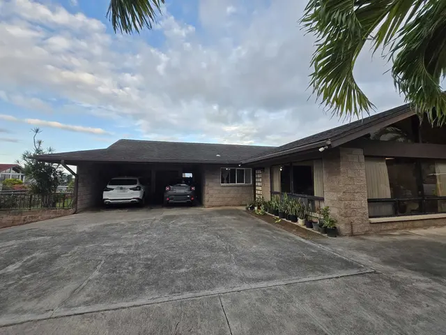 Listing Image for 765 Wailupe Dr 4 of 14