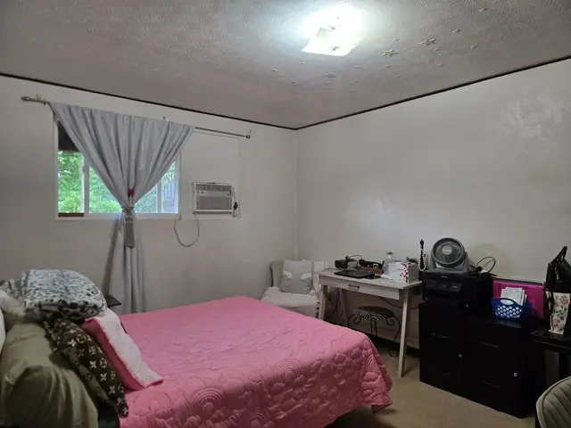 Listing Image for 765 Wailupe Dr 8 of 14