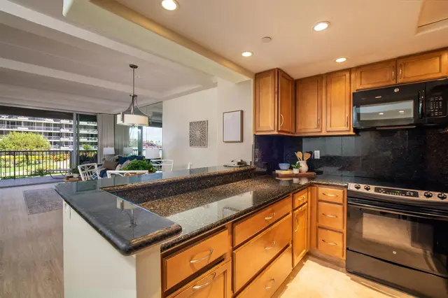 Listing Image for 2481 Kaanapali Pkwy 256 7 of 50