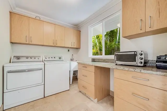 Listing Image for 1001 Kupulau Dr 37 of 41