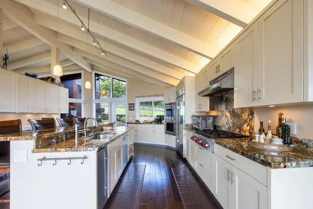 Listing Image for 592 Hapapa Rd 16 of 50