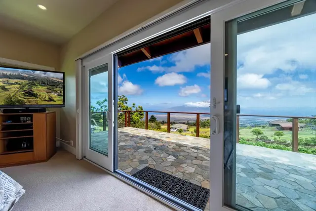 Listing Image for 592 Hapapa Rd 23 of 50