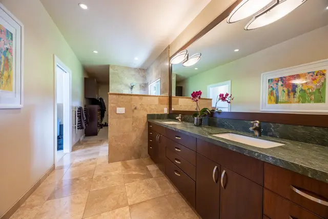 Listing Image for 592 Hapapa Rd 24 of 50