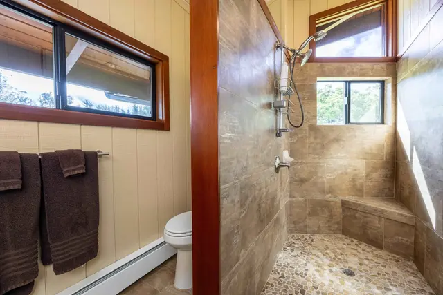 Listing Image for 592 Hapapa Rd 36 of 50