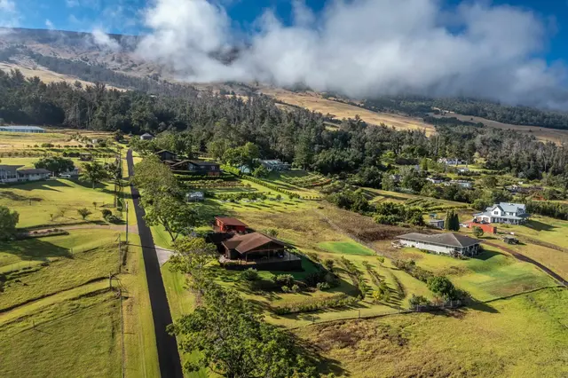 Listing Image for 592 Hapapa Rd 4 of 50