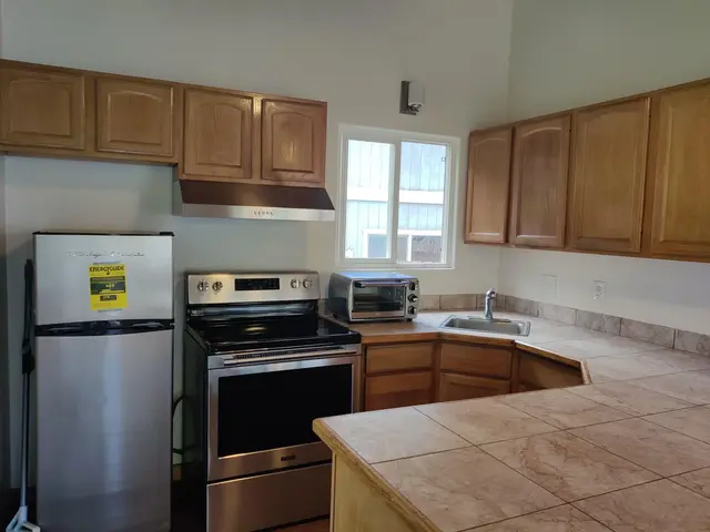 Listing Image for 2042 Kahekili Hwy B 7 of 16