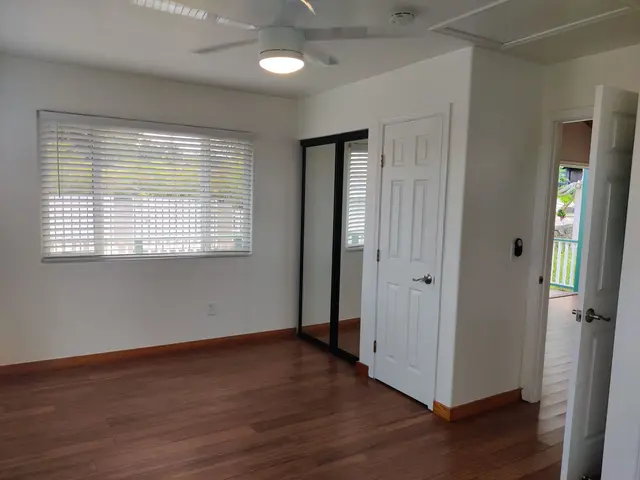 Listing Image for 2042 Kahekili Hwy B 8 of 16