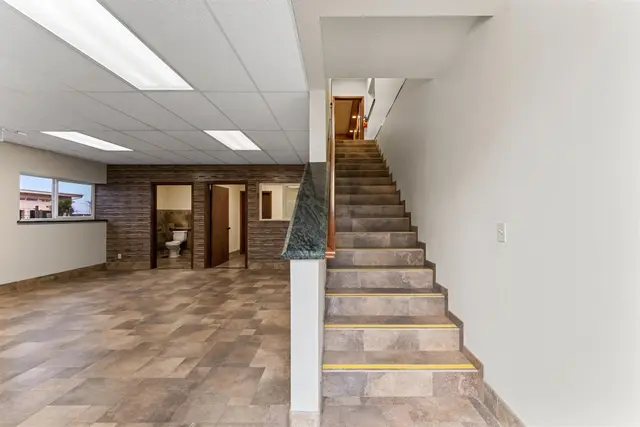 Listing Image for 300 E Uahi Way 12 of 19