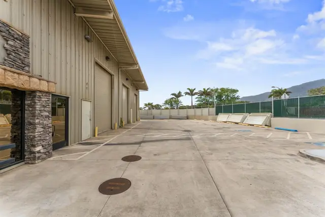Listing Image for 300 E Uahi Way 4 of 19