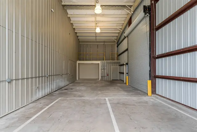 Listing Image for 300 E Uahi Way 8 of 19