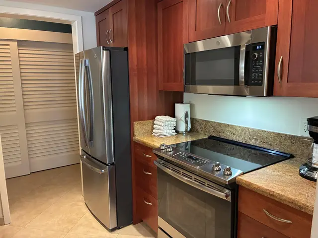 Listing Image for 2481 Kaanapali Pkwy 273 F 12 of 47