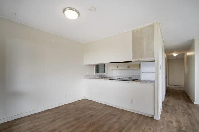 Listing Image for 230 Pulehuiki Rd Unit B 11 of 40