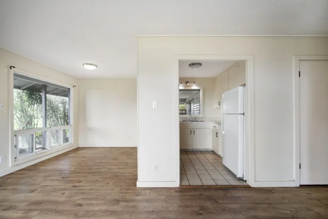 Listing Image for 230 Pulehuiki Rd Unit B 15 of 40