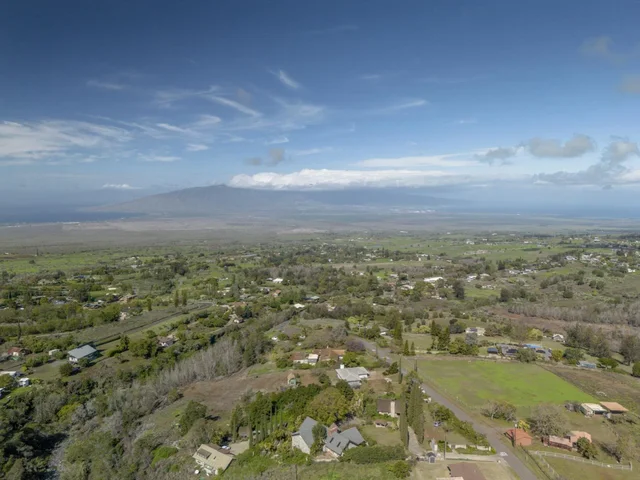 Listing Image for 230 Pulehuiki Rd Unit B 35 of 40