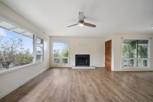 Listing Image for 230 Pulehuiki Rd Unit B 5 of 40