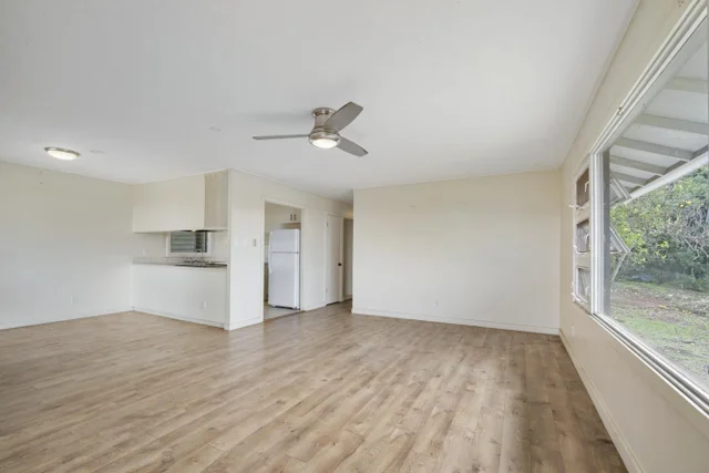 Listing Image for 230 Pulehuiki Rd Unit B 8 of 40