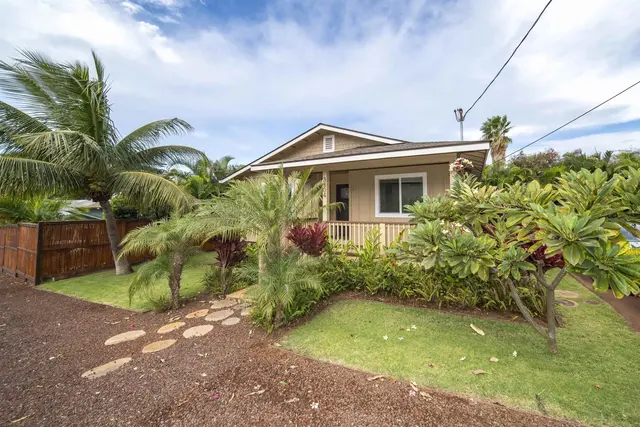 Listing Image for 3804 Lower Honoapiilani Rd B 39 of 44