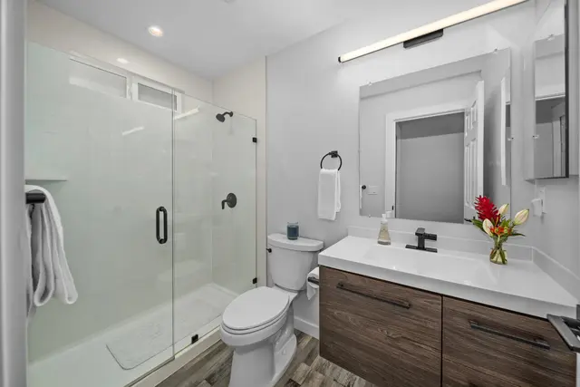 Listing Image for 3804 Lower Honoapiilani Rd B 8 of 44