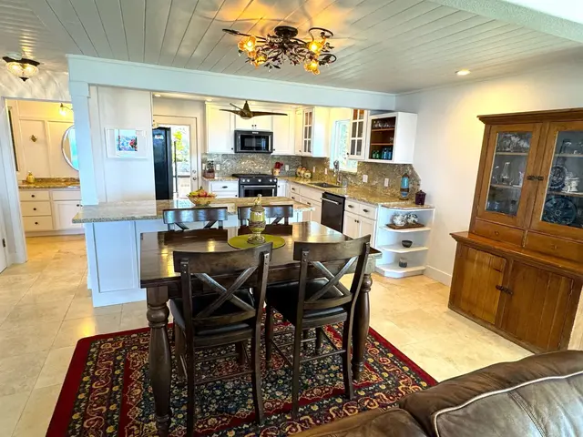 Listing Image for 274 Makaiki Rd 206 11 of 40