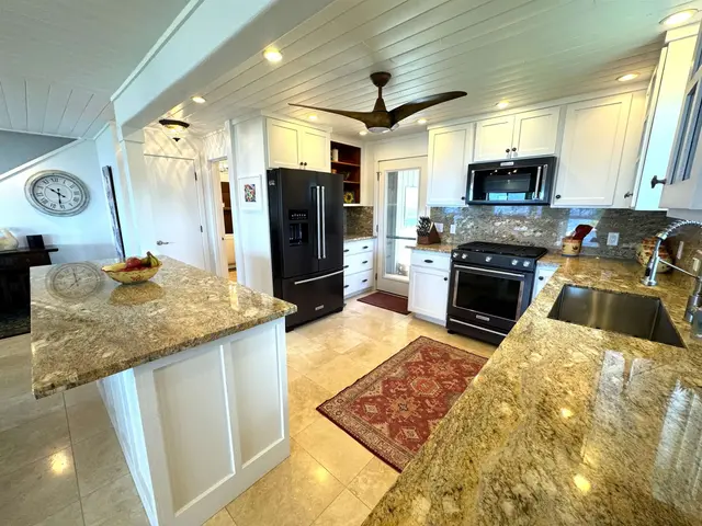 Listing Image for 274 Makaiki Rd 206 13 of 40