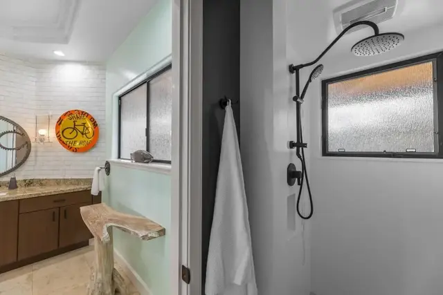 Listing Image for 31 Welina Pl 22 of 46