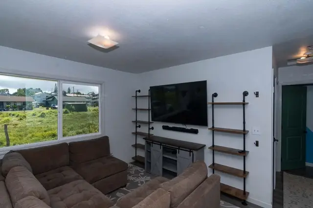 Listing Image for 1025 Ukiu Rd A 6 of 50