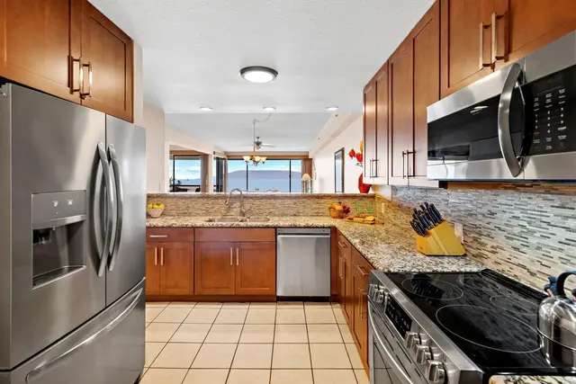 Listing Image for 4299 Lower Honoapiilani Rd 375 10 of 50