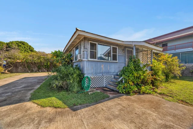 Listing Image for 3321 Old Haleakala Hwy 25 of 50