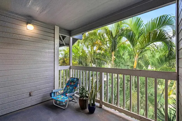 Listing Image for 160 Keonekai Rd 27-201 26 of 41