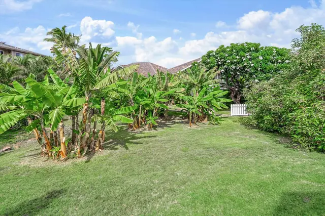 Listing Image for 160 Keonekai Rd 27-201 30 of 41