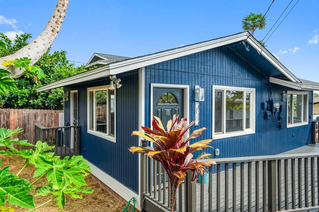 2042 Kahekili Hwy B, Wailuku