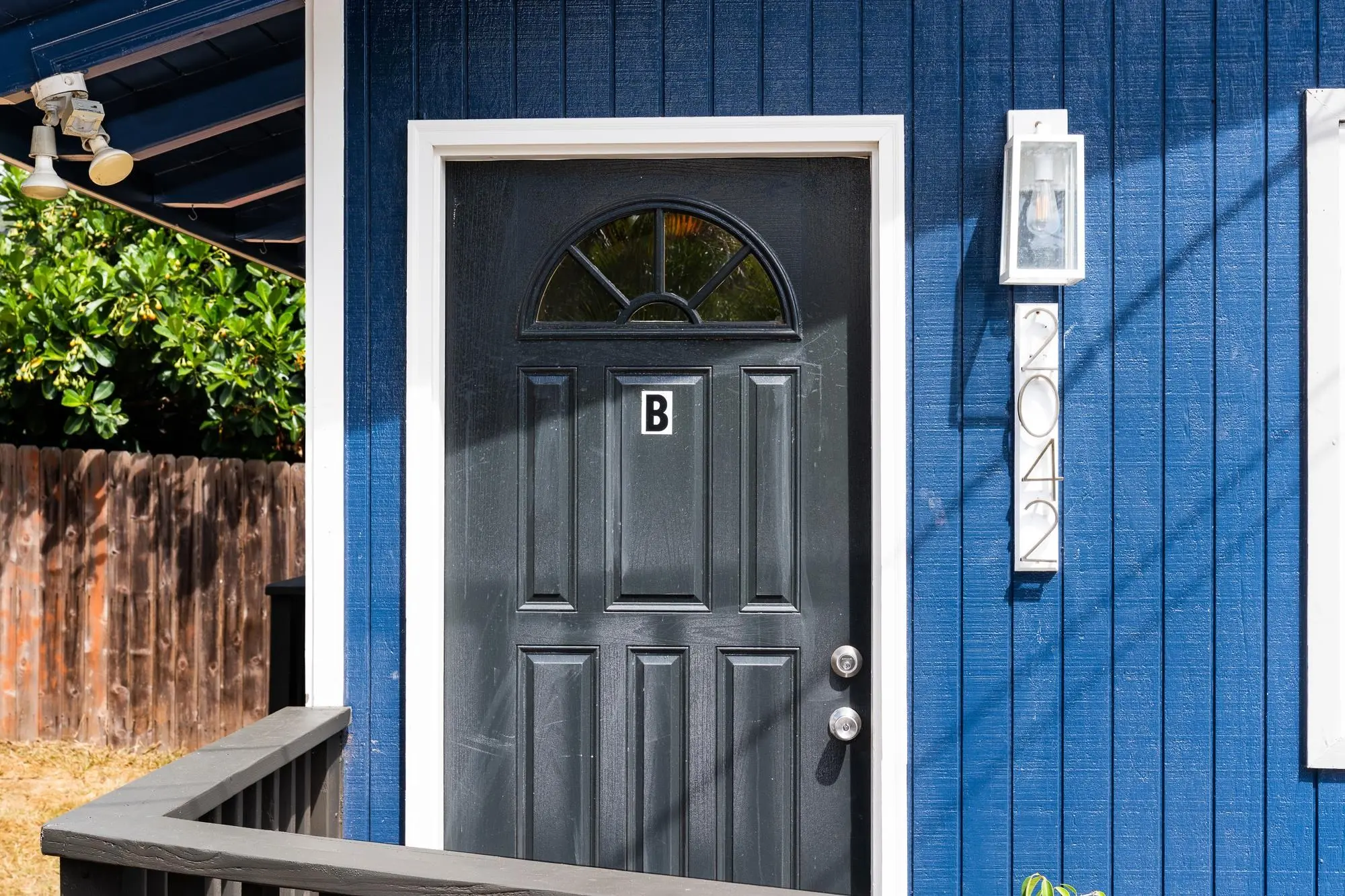 2042 Kahekili Hwy B, Wailuku