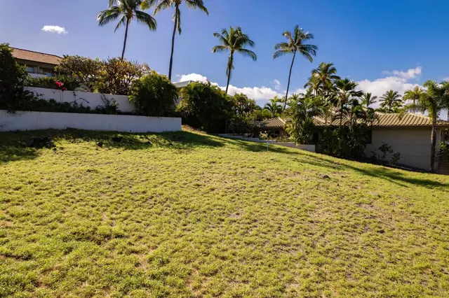 Listing Image for 183 Heleuma Pl 11 of 35