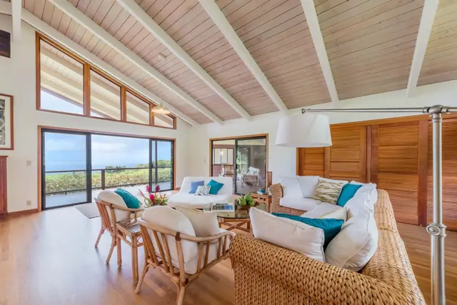 Listing Image for 41647 Hana Hwy 11 of 30