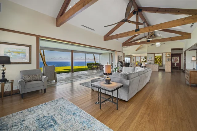 Listing Image for 400 Mehana Rd 11 of 50