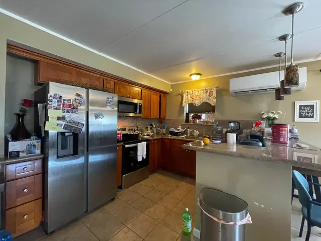 Listing Image for 425 S Lanai St 5 of 38