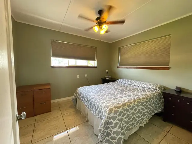 Listing Image for 425 S Lanai St 9 of 38