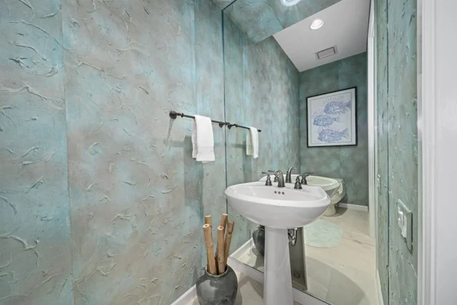 Listing Image for 206 Heleuma Pl 47 of 50