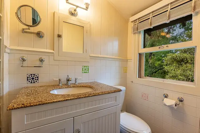 Listing Image for 156 Central Ave 14 of 33