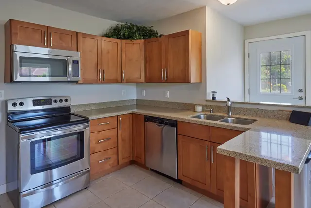 Listing Image for 9 Kupuna St 36 of 47