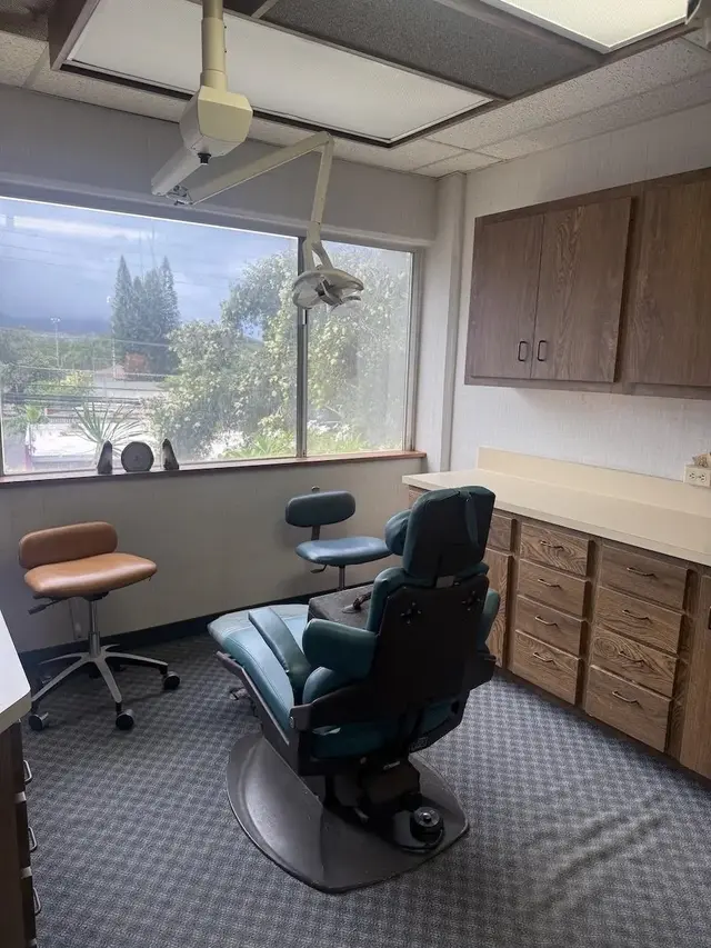 Parkview Square Suite 207 - 1129 Lower Main St Suite 207, Wailuku, 410808 - 5/7
