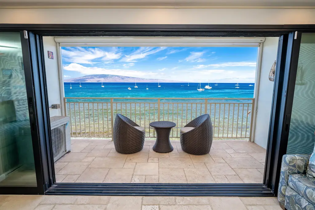 1403 Front St 408, Lahaina