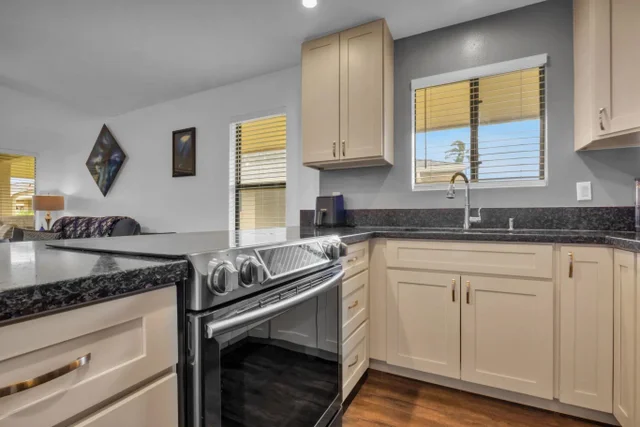 Listing Image for 1450 S Kihei Rd F 201 5 of 39